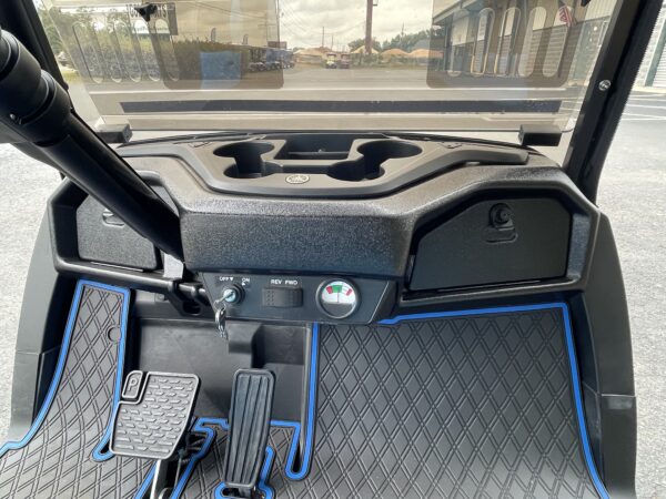 2019 Yamaha 48 volt golf cart - Image 9