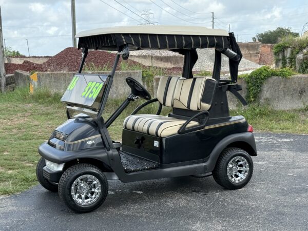 2016 club car gas golf cart - Image 4